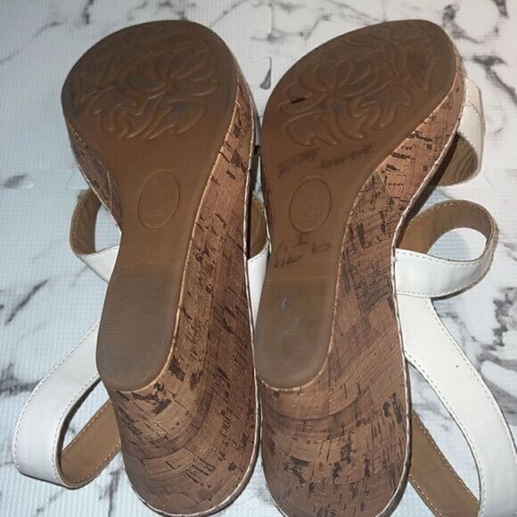 Born Concepts Wedge Heels Sandals - Picture 8 of 11